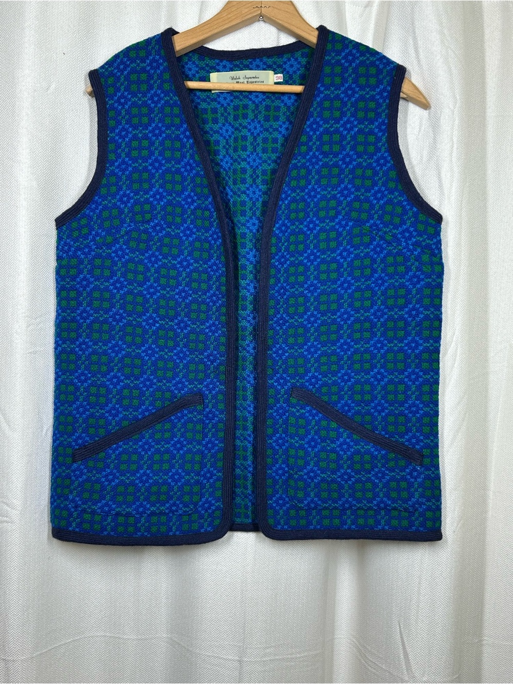 Welch Separates Vintage Wool Vest Tapestries Size 38 Blue Green West Wales 1960